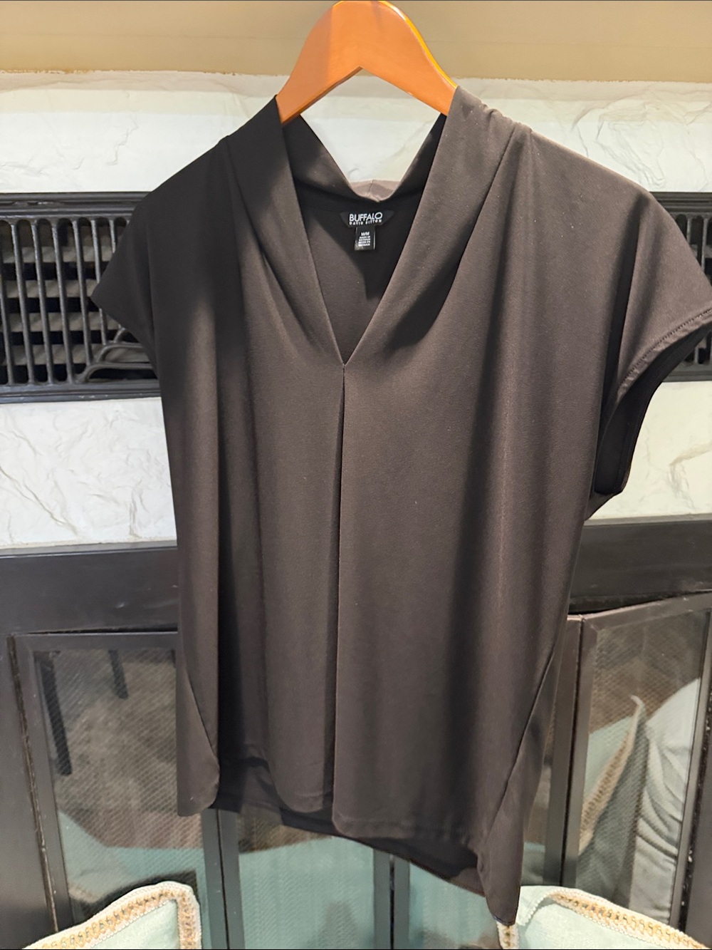 Buffalo David Bitton Black V-Neck Cap Sleeve Top